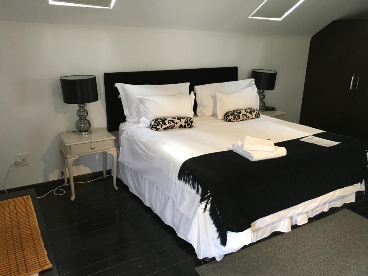 Melville Turret Guesthouse Γιοχάνεσμπουργκ Εξωτερικό φωτογραφία
