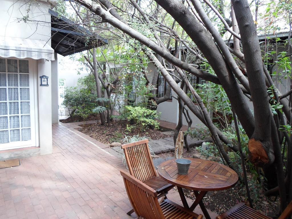 Melville Turret Guesthouse Γιοχάνεσμπουργκ Εξωτερικό φωτογραφία