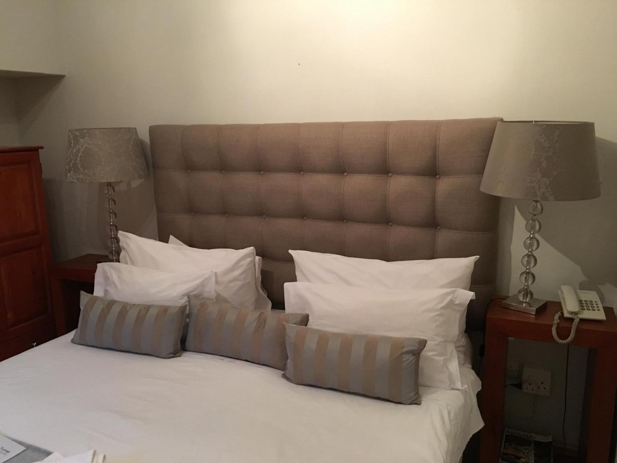 Melville Turret Guesthouse Γιοχάνεσμπουργκ Δωμάτιο φωτογραφία