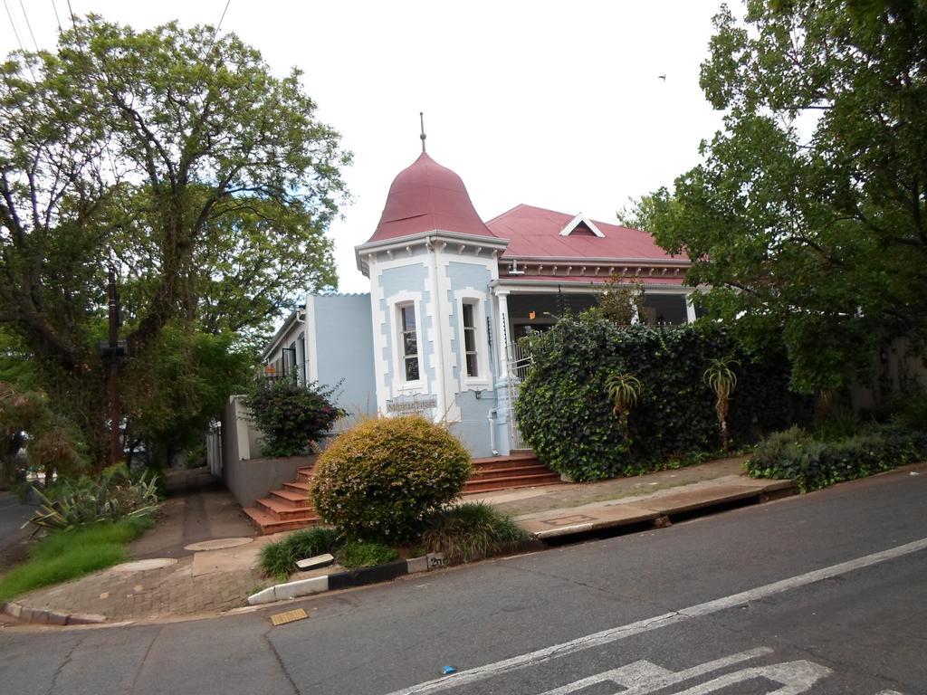 Melville Turret Guesthouse Γιοχάνεσμπουργκ Εξωτερικό φωτογραφία